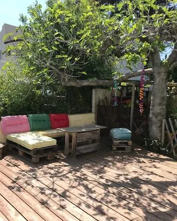 Rez De Jardin De Avec Piscine Proche Villa Tolón