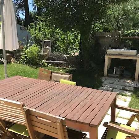 Rez De Jardin De Avec Piscine Proche * Tolón